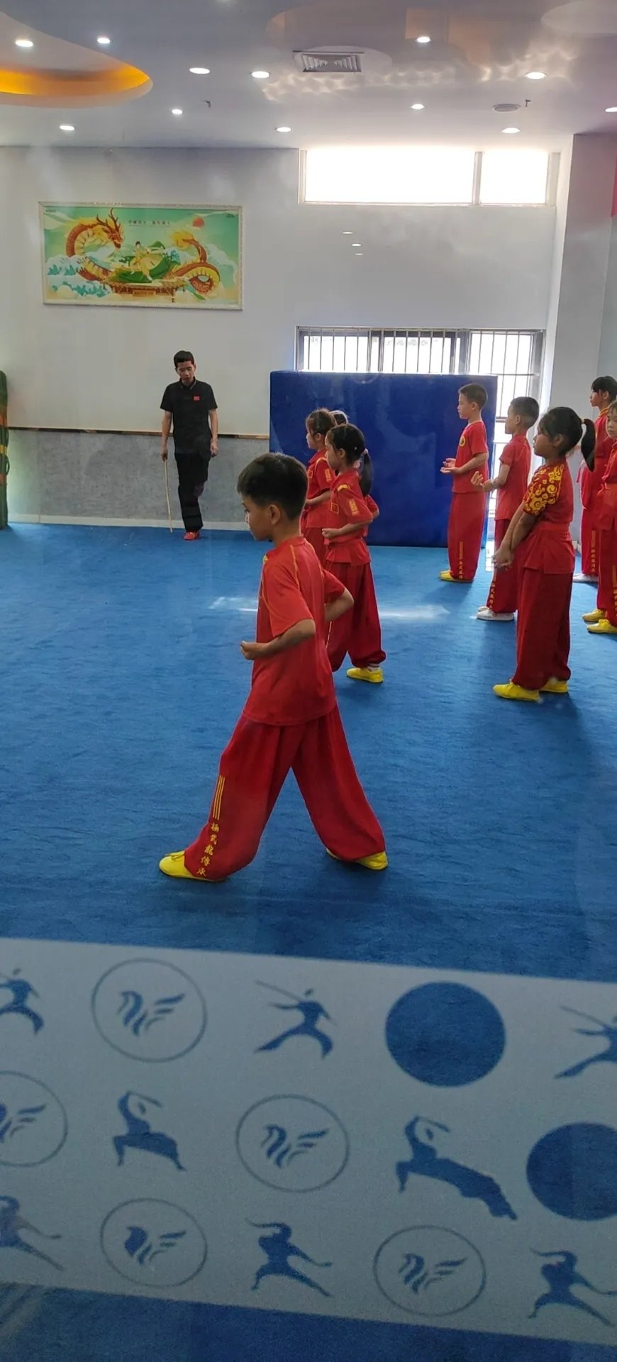 孩子学武术的好处和坏处(孩子学武术的好处和坏处视频)